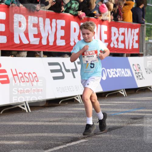 25.04.2025 - Das Zehntel Lena Gebhardt http://msf.ph/oto/7779713 26.04.2025 08:51:06 Ziel 1080, 1087, 1114, 1473, 1476, 1484, 1748, 2156, 2166, 2321, 2325, 2356, 2392, 2474, 2643, 2709, 2711, 2718, 2731, 2734, 2778, 2795, 2800, 2827, 2832, 2840, 2852, 2903, 2920, 2935, 3040, 3210, 3214, 3231, 3782, 3865 meine-sportfotos.de