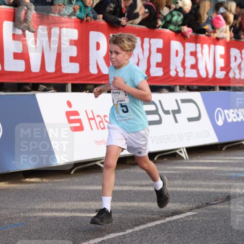 25.04.2025 - Das Zehntel Lena Gebhardt http://msf.ph/oto/7779740 26.04.2025 08:51:07 Ziel 1080, 1087, 1114, 1473, 1476, 1484, 1748, 1787, 2156, 2166, 2321, 2325, 2356, 2392, 2474, 2643, 2709, 2711, 2718, 2731, 2734, 2778, 2795, 2800, 2827, 2832, 2840, 2852, 2903, 2920, 2935, 3040, 3210, 3214, 3231, 3782, 3865 meine-sportfotos.de