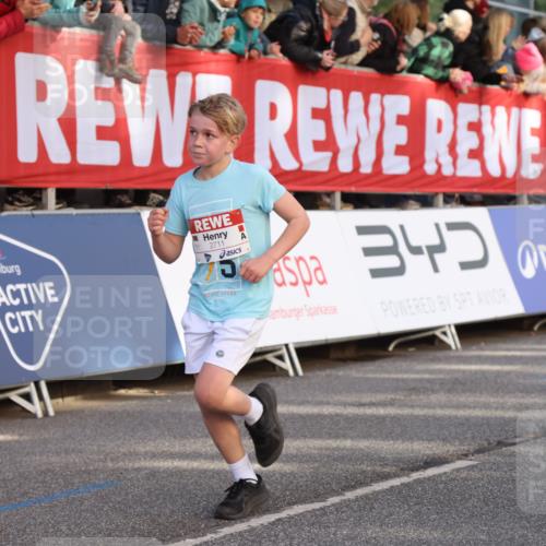 25.04.2025 - Das Zehntel Lena Gebhardt http://msf.ph/oto/7779756 26.04.2025 08:51:07 Ziel 1080, 1087, 1114, 1473, 1476, 1484, 1748, 1787, 2156, 2166, 2321, 2325, 2356, 2392, 2474, 2643, 2709, 2711, 2718, 2731, 2734, 2778, 2795, 2800, 2827, 2832, 2840, 2852, 2903, 2920, 2935, 3040, 3210, 3214, 3231, 3782, 3865 meine-sportfotos.de