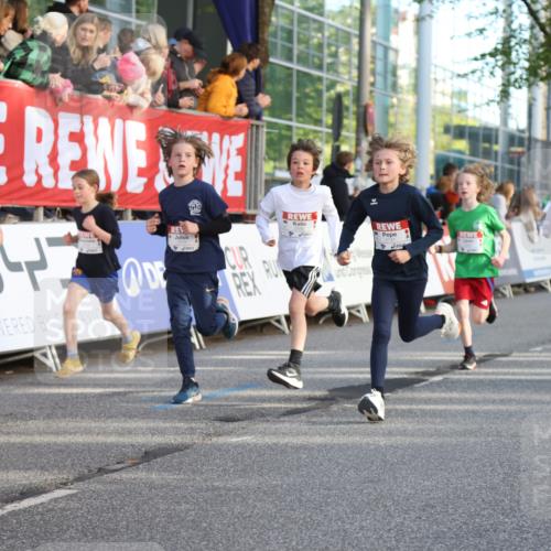 25.04.2025 - Das Zehntel Lena Gebhardt http://msf.ph/oto/7779831 26.04.2025 08:51:13 Ziel 1080, 1087, 1114, 1484, 1748, 1781, 1787, 1922, 2156, 2321, 2325, 2356, 2392, 2474, 2643, 2667, 2672, 2709, 2711, 2718, 2731, 2734, 2778, 2795, 2827, 2832, 2840, 2852, 2935, 3040, 3231, 3710, 3782, 3808, 3865 meine-sportfotos.de