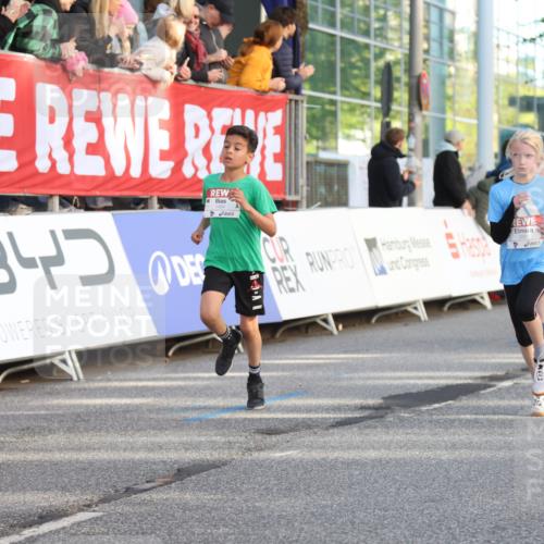 25.04.2025 - Das Zehntel Lena Gebhardt http://msf.ph/oto/7780046 26.04.2025 08:51:19 Ziel 1080, 1087, 1114, 1484, 1488, 1748, 1781, 1787, 1922, 2309, 2321, 2325, 2356, 2392, 2474, 2643, 2667, 2672, 2709, 2711, 2718, 2731, 2734, 2778, 2795, 2827, 2832, 2840, 2914, 2919, 3040, 3097, 3099, 3231, 3415, 3710, 3782, 3808, 3865 meine-sportfotos.de