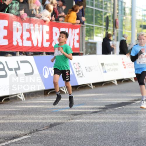 25.04.2025 - Das Zehntel Lena Gebhardt http://msf.ph/oto/7780055 26.04.2025 08:51:19 Ziel 1080, 1087, 1114, 1484, 1488, 1748, 1781, 1787, 1922, 2309, 2321, 2325, 2356, 2392, 2474, 2643, 2667, 2672, 2709, 2711, 2718, 2731, 2734, 2778, 2795, 2827, 2832, 2840, 2914, 2919, 3040, 3097, 3099, 3231, 3415, 3710, 3782, 3808, 3865 meine-sportfotos.de