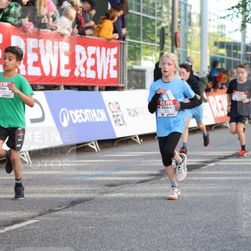 25.04.2025 - Das Zehntel Lena Gebhardt http://msf.ph/oto/7780073 26.04.2025 08:51:19 Ziel 1080, 1087, 1114, 1484, 1488, 1748, 1781, 1787, 1922, 2309, 2321, 2325, 2356, 2392, 2474, 2643, 2667, 2672, 2709, 2711, 2718, 2731, 2734, 2778, 2795, 2827, 2832, 2840, 2914, 2919, 3040, 3097, 3099, 3231, 3415, 3710, 3782, 3808, 3865 meine-sportfotos.de