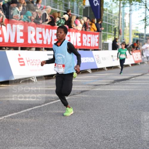 25.04.2025 - Das Zehntel Lena Gebhardt http://msf.ph/oto/7781104 26.04.2025 08:51:42 Ziel 1112, 1113, 1171, 1177, 1488, 1546, 1621, 1757, 1781, 1787, 1922, 1943, 2010, 2213, 2309, 2348, 2481, 2505, 2621, 2644, 2667, 2672, 2684, 2700, 2779, 2848, 2853, 2907, 2914, 2919, 2960, 2975, 3049, 3066, 3097, 3099, 3188, 3415, 3486, 3538, 3710, 3720, 3808, 3856, 3873, 3877 meine-sportfotos.de