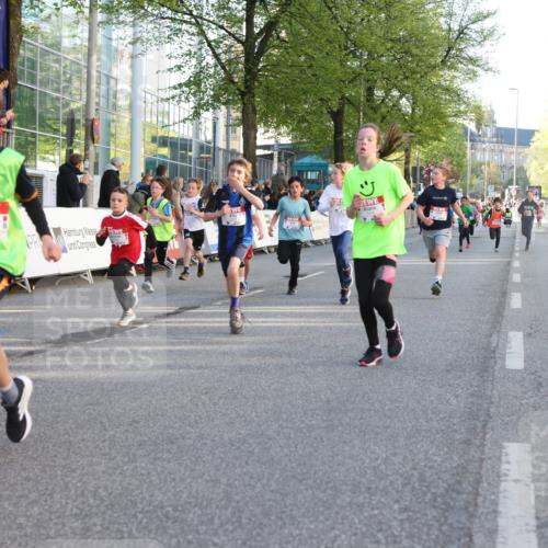 25.04.2025 - Das Zehntel Lena Gebhardt http://msf.ph/oto/7781463 26.04.2025 08:51:50 Ziel 1112, 1113, 1171, 1177, 1208, 1232, 1488, 1546, 1621, 1654, 1757, 1788, 1939, 1943, 2010, 2015, 2213, 2309, 2348, 2481, 2505, 2621, 2644, 2684, 2700, 2779, 2848, 2853, 2907, 2914, 2960, 2975, 3049, 3066, 3099, 3188, 3404, 3415, 3450, 3486, 3538, 3595, 3720, 3856, 3873, 3877 meine-sportfotos.de