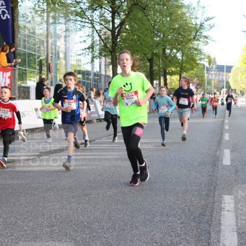 25.04.2025 - Das Zehntel Lena Gebhardt http://msf.ph/oto/7781521 26.04.2025 08:51:51 Ziel 1112, 1113, 1171, 1177, 1208, 1232, 1488, 1546, 1621, 1654, 1757, 1788, 1939, 1943, 2010, 2015, 2213, 2309, 2348, 2481, 2505, 2621, 2644, 2684, 2700, 2779, 2848, 2853, 2907, 2914, 2960, 2975, 3049, 3060, 3066, 3099, 3188, 3404, 3450, 3486, 3516, 3530, 3538, 3595, 3720, 3856, 3873, 3877 meine-sportfotos.de