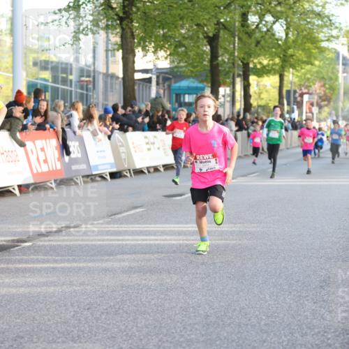 25.04.2025 - Das Zehntel Lena Gebhardt http://msf.ph/oto/7782167 26.04.2025 08:52:05 Ziel 1112, 1113, 1166, 1171, 1176, 1188, 1207, 1208, 1232, 1245, 1621, 1654, 1788, 1939, 2015, 2023, 2149, 2161, 2216, 2355, 2481, 2779, 2859, 2886, 2975, 3060, 3160, 3161, 3212, 3404, 3407, 3450, 3486, 3496, 3516, 3530, 3538, 3595, 3720, 3856, 3873 meine-sportfotos.de