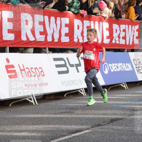 25.04.2025 - Das Zehntel Lena Gebhardt http://msf.ph/oto/7782285 26.04.2025 08:52:09 Ziel 1112, 1122, 1166, 1171, 1176, 1188, 1207, 1208, 1232, 1245, 1418, 1621, 1654, 1788, 1939, 2015, 2023, 2149, 2161, 2216, 2355, 2364, 2481, 2804, 2859, 2886, 3060, 3160, 3161, 3171, 3212, 3404, 3407, 3450, 3496, 3516, 3530, 3595, 3720, 3822, 3856, 3873 meine-sportfotos.de