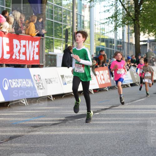 25.04.2025 - Das Zehntel Lena Gebhardt http://msf.ph/oto/7782339 26.04.2025 08:52:11 Ziel 1112, 1122, 1166, 1176, 1188, 1207, 1208, 1232, 1245, 1418, 1654, 1788, 1939, 1979, 2015, 2023, 2029, 2149, 2161, 2216, 2355, 2364, 2804, 2859, 2886, 3060, 3160, 3161, 3171, 3212, 3404, 3407, 3450, 3496, 3516, 3530, 3595, 3720, 3822, 3873 meine-sportfotos.de