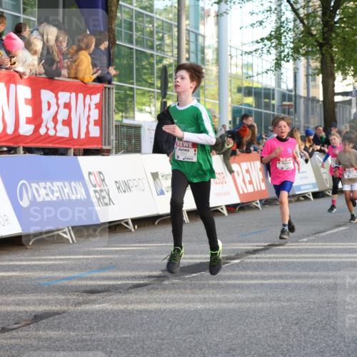 25.04.2025 - Das Zehntel Lena Gebhardt http://msf.ph/oto/7782346 26.04.2025 08:52:11 Ziel 1112, 1122, 1166, 1176, 1188, 1207, 1208, 1232, 1245, 1418, 1654, 1788, 1939, 1979, 2015, 2023, 2029, 2149, 2161, 2216, 2355, 2364, 2804, 2859, 2886, 3060, 3160, 3161, 3171, 3212, 3404, 3407, 3450, 3496, 3516, 3530, 3595, 3720, 3822, 3873 meine-sportfotos.de