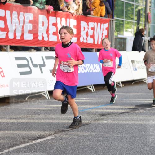 25.04.2025 - Das Zehntel Lena Gebhardt http://msf.ph/oto/7782446 26.04.2025 08:52:13 Ziel 1122, 1127, 1166, 1176, 1188, 1207, 1208, 1232, 1245, 1418, 1654, 1788, 1939, 1979, 2015, 2023, 2029, 2149, 2161, 2216, 2355, 2364, 2804, 2859, 2886, 3060, 3160, 3161, 3171, 3212, 3404, 3407, 3450, 3496, 3516, 3530, 3595, 3720, 3822 meine-sportfotos.de