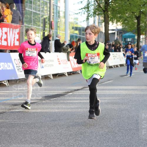 25.04.2025 - Das Zehntel Lena Gebhardt http://msf.ph/oto/7782606 26.04.2025 08:52:16 Ziel 1122, 1127, 1166, 1176, 1188, 1207, 1208, 1232, 1245, 1418, 1654, 1788, 1939, 1979, 2015, 2023, 2029, 2149, 2161, 2216, 2355, 2364, 2804, 2859, 2886, 3060, 3085, 3160, 3161, 3171, 3212, 3404, 3407, 3450, 3496, 3516, 3530, 3595, 3720, 3822 meine-sportfotos.de