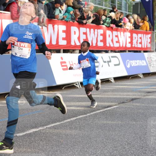 25.04.2025 - Das Zehntel Lena Gebhardt http://msf.ph/oto/7782694 26.04.2025 08:52:19 Ziel 1122, 1127, 1166, 1176, 1188, 1207, 1208, 1232, 1245, 1418, 1654, 1761, 1939, 1979, 2015, 2023, 2029, 2149, 2161, 2187, 2216, 2355, 2364, 2464, 2804, 2859, 2886, 3060, 3063, 3085, 3088, 3160, 3161, 3171, 3212, 3225, 3404, 3407, 3450, 3467, 3496, 3516, 3530, 3595, 3822, 3884 meine-sportfotos.de
