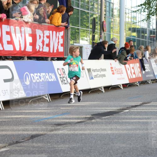 25.04.2025 - Das Zehntel Lena Gebhardt http://msf.ph/oto/7783704 26.04.2025 08:52:43 Ziel 1108, 1122, 1127, 1229, 1453, 1541, 1568, 1752, 1761, 1979, 2025, 2029, 2170, 2187, 2191, 2194, 2212, 2275, 2464, 2471, 2500, 2628, 2706, 2804, 2826, 3038, 3042, 3063, 3085, 3088, 3095, 3102, 3104, 3110, 3178, 3225, 3409, 3462, 3467, 3499, 3592, 3599, 3603, 3611, 3617, 3781, 3811, 3870, 3884, 3921, 3941, 3944 meine-sportfotos.de