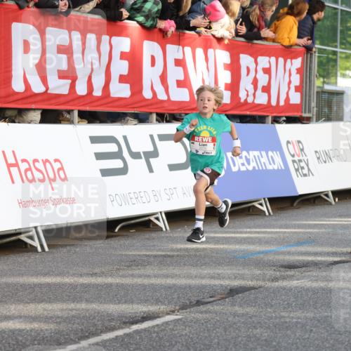 25.04.2025 - Das Zehntel Lena Gebhardt http://msf.ph/oto/7783741 26.04.2025 08:52:44 Ziel 1108, 1127, 1229, 1453, 1541, 1568, 1752, 1761, 1803, 1979, 2025, 2029, 2170, 2187, 2191, 2194, 2212, 2275, 2464, 2471, 2500, 2628, 2706, 2826, 3038, 3042, 3063, 3085, 3088, 3095, 3102, 3104, 3110, 3178, 3225, 3409, 3462, 3467, 3499, 3592, 3599, 3603, 3611, 3617, 3781, 3805, 3811, 3870, 3884, 3921, 3941, 3944 meine-sportfotos.de