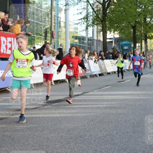 25.04.2025 - Das Zehntel Lena Gebhardt http://msf.ph/oto/7783887 26.04.2025 08:52:47 Ziel 1108, 1127, 1229, 1453, 1541, 1568, 1752, 1761, 1803, 1921, 2025, 2170, 2187, 2191, 2194, 2212, 2275, 2464, 2471, 2500, 2628, 2653, 2706, 2733, 2826, 3038, 3042, 3063, 3085, 3088, 3095, 3102, 3104, 3110, 3178, 3225, 3409, 3462, 3467, 3499, 3532, 3592, 3599, 3603, 3611, 3617, 3722, 3781, 3787, 3805, 3811, 3870, 3884, 3921, 3941, 3944 meine-sportfotos.de