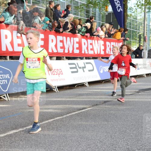 25.04.2025 - Das Zehntel Lena Gebhardt http://msf.ph/oto/7783918 26.04.2025 08:52:47 Ziel 1108, 1127, 1229, 1453, 1541, 1568, 1752, 1761, 1803, 1921, 2025, 2170, 2187, 2191, 2194, 2212, 2275, 2464, 2471, 2500, 2628, 2653, 2706, 2733, 2826, 3038, 3042, 3063, 3085, 3088, 3095, 3102, 3104, 3110, 3178, 3225, 3409, 3462, 3467, 3499, 3532, 3592, 3599, 3603, 3611, 3617, 3722, 3781, 3787, 3805, 3811, 3870, 3884, 3921, 3941, 3944 meine-sportfotos.de