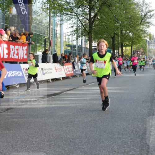 25.04.2025 - Das Zehntel Lena Gebhardt http://msf.ph/oto/7784036 26.04.2025 08:52:50 Ziel 1108, 1229, 1453, 1479, 1541, 1568, 1752, 1761, 1803, 1921, 1984, 2025, 2170, 2187, 2191, 2194, 2212, 2275, 2464, 2471, 2500, 2628, 2653, 2706, 2733, 2826, 3038, 3042, 3063, 3085, 3088, 3095, 3102, 3104, 3110, 3178, 3225, 3409, 3462, 3467, 3499, 3532, 3592, 3599, 3603, 3611, 3617, 3722, 3781, 3787, 3805, 3811, 3870, 3884, 3921, 3941, 3944 meine-sportfotos.de