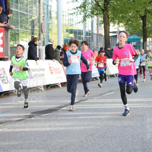 25.04.2025 - Das Zehntel Lena Gebhardt http://msf.ph/oto/7784169 26.04.2025 08:52:53 Ziel 1108, 1229, 1453, 1478, 1479, 1541, 1568, 1752, 1761, 1778, 1803, 1921, 1933, 1984, 2025, 2035, 2170, 2191, 2194, 2212, 2275, 2464, 2471, 2500, 2628, 2653, 2706, 2733, 2826, 3038, 3042, 3063, 3088, 3095, 3102, 3104, 3110, 3178, 3409, 3462, 3499, 3524, 3532, 3592, 3599, 3603, 3611, 3617, 3719, 3722, 3781, 3787, 3805, 3811, 3870, 3884, 3921, 3941, 3944 meine-sportfotos.de