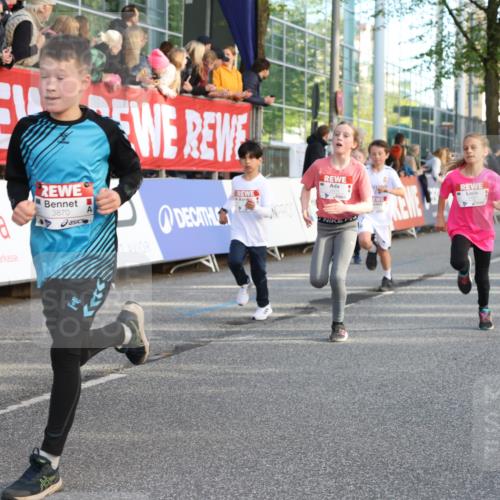 25.04.2025 - Das Zehntel Lena Gebhardt http://msf.ph/oto/7784430 26.04.2025 08:52:59 Ziel 1094, 1108, 1229, 1241, 1264, 1453, 1478, 1479, 1541, 1568, 1636, 1665, 1778, 1803, 1921, 1933, 1944, 1984, 2013, 2025, 2035, 2170, 2191, 2194, 2212, 2471, 2499, 2500, 2590, 2599, 2628, 2645, 2653, 2694, 2706, 2733, 2826, 2861, 3038, 3042, 3053, 3064, 3095, 3102, 3104, 3110, 3173, 3178, 3409, 3411, 3462, 3499, 3524, 3532, 3592, 3599, 3603, 3611, 3617, 3719, 3722, 3729, 3781, 3787, 3805, 3811, 3870, 3921, 3941 meine-sportfotos.de