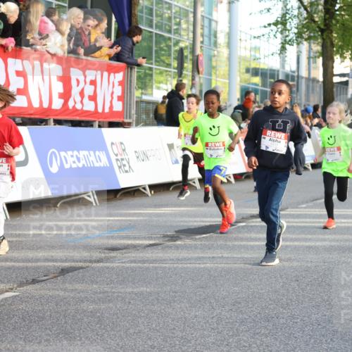 25.04.2025 - Das Zehntel Lena Gebhardt http://msf.ph/oto/7784599 26.04.2025 08:53:04 Ziel 1094, 1229, 1241, 1264, 1453, 1478, 1479, 1541, 1568, 1636, 1665, 1739, 1778, 1803, 1921, 1925, 1933, 1944, 1984, 2013, 2025, 2035, 2104, 2170, 2191, 2194, 2212, 2366, 2471, 2499, 2590, 2599, 2628, 2645, 2653, 2694, 2706, 2733, 2826, 2861, 2868, 2870, 3038, 3042, 3053, 3064, 3095, 3104, 3110, 3173, 3409, 3411, 3429, 3507, 3519, 3524, 3532, 3599, 3603, 3611, 3617, 3719, 3722, 3729, 3781, 3787, 3805, 3811, 3850, 3870, 3941 meine-sportfotos.de