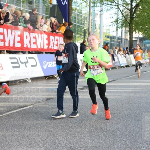 25.04.2025 - Das Zehntel Lena Gebhardt http://msf.ph/oto/7784657 26.04.2025 08:53:06 Ziel 1094, 1229, 1241, 1264, 1453, 1478, 1479, 1541, 1636, 1665, 1739, 1778, 1803, 1921, 1925, 1933, 1944, 1965, 1984, 2013, 2025, 2035, 2104, 2134, 2170, 2191, 2194, 2212, 2366, 2471, 2499, 2502, 2590, 2599, 2628, 2645, 2653, 2694, 2706, 2733, 2826, 2861, 2868, 2870, 3038, 3042, 3053, 3064, 3095, 3104, 3110, 3129, 3173, 3409, 3411, 3429, 3507, 3519, 3524, 3532, 3599, 3611, 3719, 3722, 3729, 3781, 3787, 3805, 3811, 3850, 3870, 3878, 3941 meine-sportfotos.de