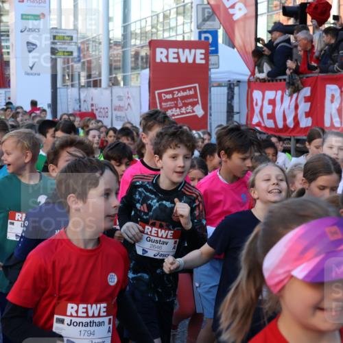 25.04.2025 - Das Zehntel Yannick Fuchs http://msf.ph/oto/7794749 26.04.2025 08:32:33 Allgemein zum Event 2099, 1794, 84, 2646, 2650, 1248 meine-sportfotos.de