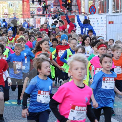 25.04.2025 - Das Zehntel Yannick Fuchs http://msf.ph/oto/7794759 26.04.2025 08:34:19 Allgemein zum Event 1671, 1961, 290, 2304, 1965, 1896 meine-sportfotos.de