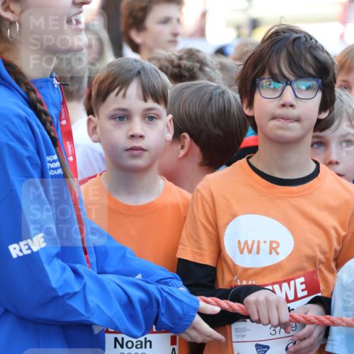 25.04.2025 - Das Zehntel Lena Gebhardt http://msf.ph/oto/7797880 26.04.2025 07:25:15 Allgemein zum Event 3808, 3729, 31 meine-sportfotos.de