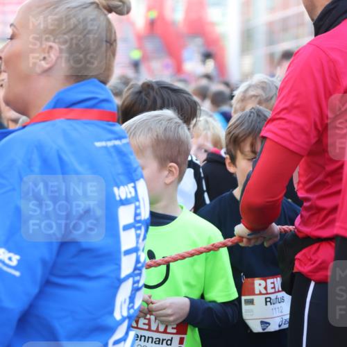 25.04.2025 - Das Zehntel Lena Gebhardt http://msf.ph/oto/7797909 26.04.2025 07:26:45 Allgemein zum Event 19, 2015, 3045, 1112 meine-sportfotos.de