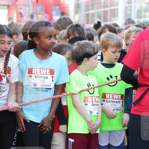 25.04.2025 - Das Zehntel Lena Gebhardt http://msf.ph/oto/7798101 26.04.2025 07:28:15 Allgemein zum Event 1193, 1193, 3049, 3045 meine-sportfotos.de