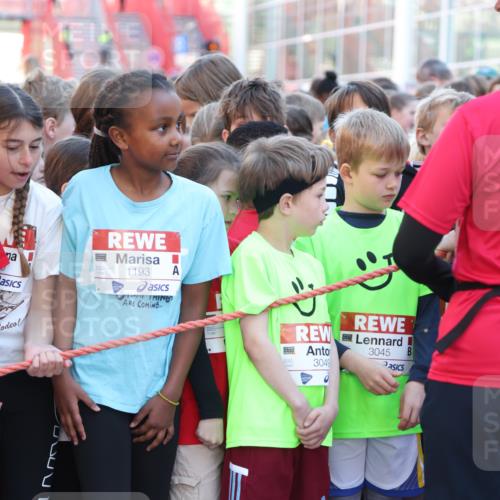 25.04.2025 - Das Zehntel Lena Gebhardt http://msf.ph/oto/7798103 26.04.2025 07:28:15 Allgemein zum Event 1193, 1193, 1196, 3049, 3045 meine-sportfotos.de