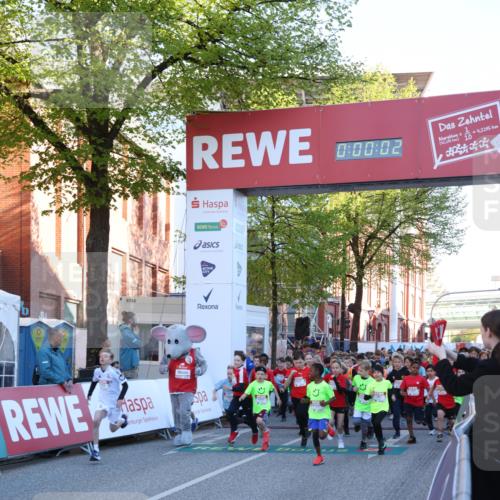 25.04.2025 - Das Zehntel Lena Gebhardt http://msf.ph/oto/7798199 26.04.2025 07:31:56 Allgemein zum Event 2724, 0, 00, 02, 10, 4, 2145 meine-sportfotos.de