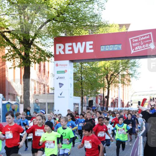 25.04.2025 - Das Zehntel Lena Gebhardt http://msf.ph/oto/7798235 26.04.2025 07:31:58 Allgemein zum Event 0, 00, 04, 2724, 2345, 4, 2145 meine-sportfotos.de