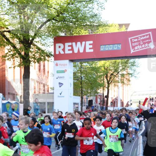 25.04.2025 - Das Zehntel Lena Gebhardt http://msf.ph/oto/7798248 26.04.2025 07:31:58 Allgemein zum Event 2724, 0, 00, 04, 4, 2345 meine-sportfotos.de