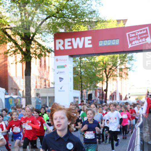 25.04.2025 - Das Zehntel Lena Gebhardt http://msf.ph/oto/7798311 26.04.2025 07:32:01 Allgemein zum Event 0, 00, 08, 1116 meine-sportfotos.de