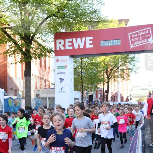 25.04.2025 - Das Zehntel Lena Gebhardt http://msf.ph/oto/7798321 26.04.2025 07:32:02 Allgemein zum Event 0, 00, 08, 3724, 3850, 4, 2145 meine-sportfotos.de