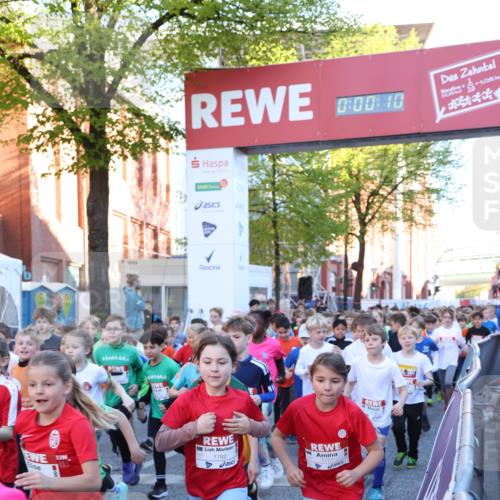 25.04.2025 - Das Zehntel Lena Gebhardt http://msf.ph/oto/7798371 26.04.2025 07:32:04 Allgemein zum Event 0, 00, 10, 1782, 1771, 2345 meine-sportfotos.de