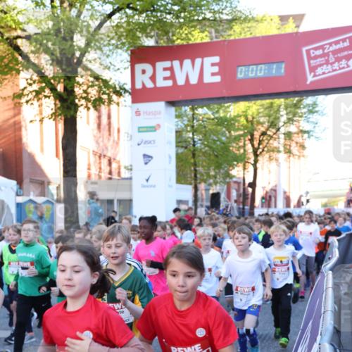 25.04.2025 - Das Zehntel Lena Gebhardt http://msf.ph/oto/7798379 26.04.2025 07:32:04 Allgemein zum Event 0, 00, 11, 1782, 17 meine-sportfotos.de