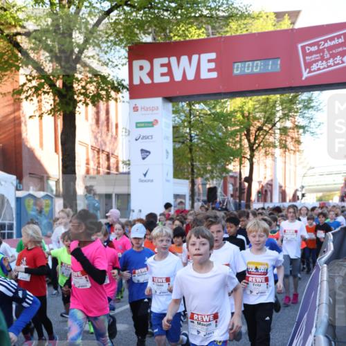 25.04.2025 - Das Zehntel Lena Gebhardt http://msf.ph/oto/7798393 26.04.2025 07:32:05 Allgemein zum Event 0, 00, 11, 057, 42345 meine-sportfotos.de