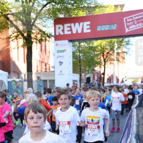 25.04.2025 - Das Zehntel Lena Gebhardt http://msf.ph/oto/7798402 26.04.2025 07:32:06 Allgemein zum Event 759, 0, 00, 12, 2837, 057, 2847 meine-sportfotos.de