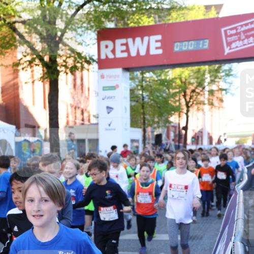 25.04.2025 - Das Zehntel Lena Gebhardt http://msf.ph/oto/7798424 26.04.2025 07:32:07 Allgemein zum Event 1232, 0, 00, 13 meine-sportfotos.de