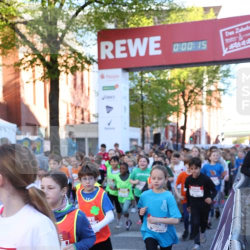 25.04.2025 - Das Zehntel Lena Gebhardt http://msf.ph/oto/7798452 26.04.2025 07:32:08 Allgemein zum Event 0, 00, 15 meine-sportfotos.de