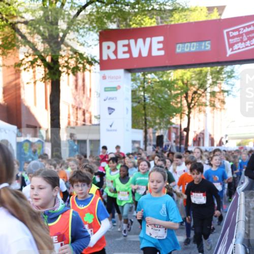 25.04.2025 - Das Zehntel Lena Gebhardt http://msf.ph/oto/7798456 26.04.2025 07:32:08 Allgemein zum Event 2092, 0, 00, 15 meine-sportfotos.de