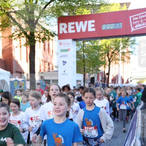 25.04.2025 - Das Zehntel Lena Gebhardt http://msf.ph/oto/7798500 26.04.2025 07:32:10 Allgemein zum Event 0, 00, 17, 2865, 2317, 2323 meine-sportfotos.de