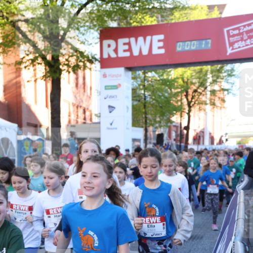 25.04.2025 - Das Zehntel Lena Gebhardt http://msf.ph/oto/7798504 26.04.2025 07:32:11 Allgemein zum Event 0, 00, 17, 2323 meine-sportfotos.de