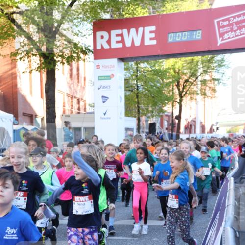 25.04.2025 - Das Zehntel Lena Gebhardt http://msf.ph/oto/7798539 26.04.2025 07:32:12 Allgemein zum Event 614, 0, 00, 18, 4236 meine-sportfotos.de