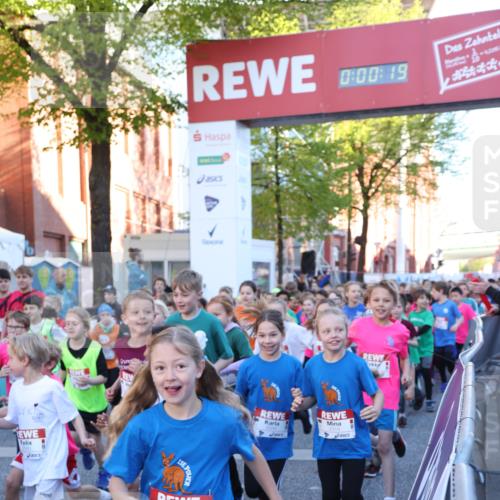 25.04.2025 - Das Zehntel Lena Gebhardt http://msf.ph/oto/7798558 26.04.2025 07:32:13 Allgemein zum Event 0, 00, 19, 2311 meine-sportfotos.de