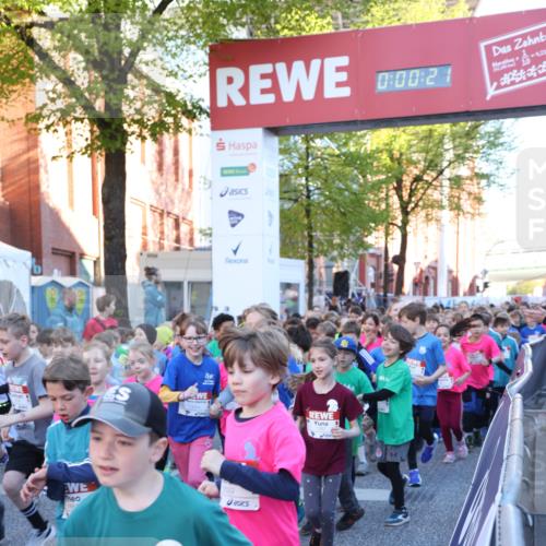 25.04.2025 - Das Zehntel Lena Gebhardt http://msf.ph/oto/7798601 26.04.2025 07:32:15 Allgemein zum Event 0, 00, 2, 1272, 423 meine-sportfotos.de