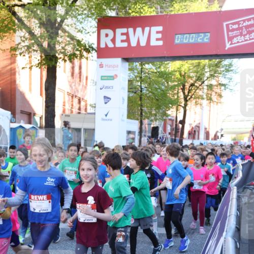 25.04.2025 - Das Zehntel Lena Gebhardt http://msf.ph/oto/7798610 26.04.2025 07:32:16 Allgemein zum Event 3960, 1267, 0, 00, 22, 423 meine-sportfotos.de